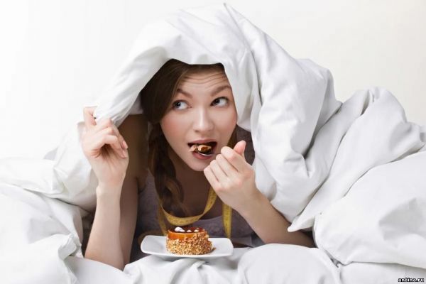 Что нужно кушать перед сном, чтобы хорошо спать?